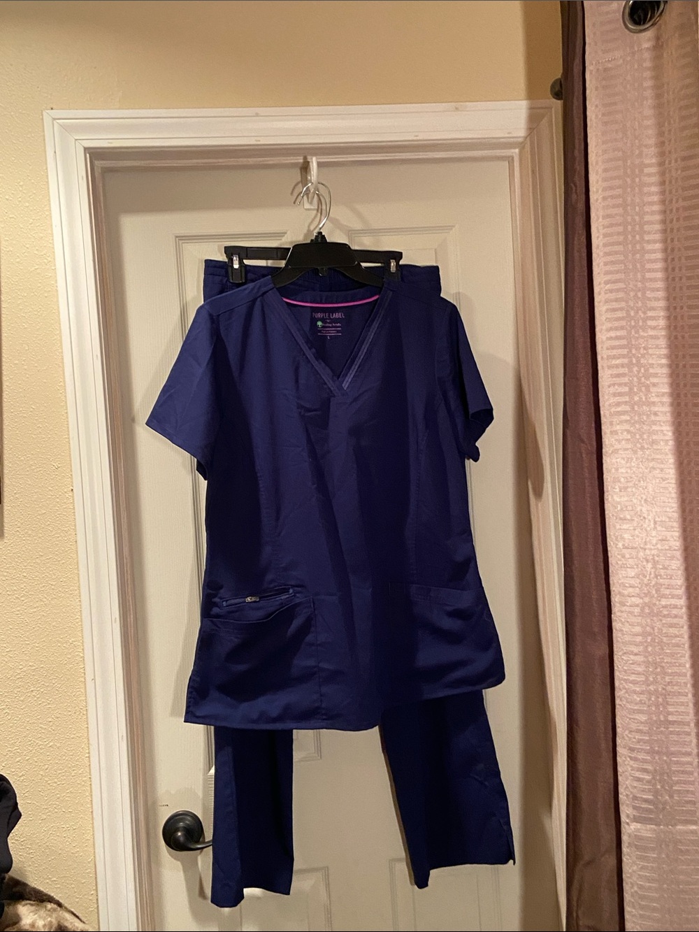 Women's V-Neck Scrub LG Top and Med Pant Set - Navy